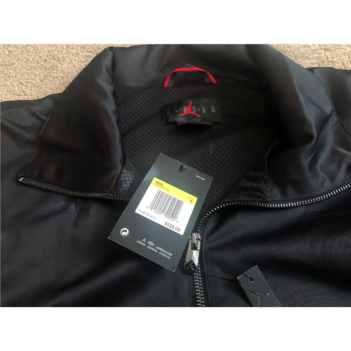 Nike clothing - Black (UPC: 0091209799529) 0