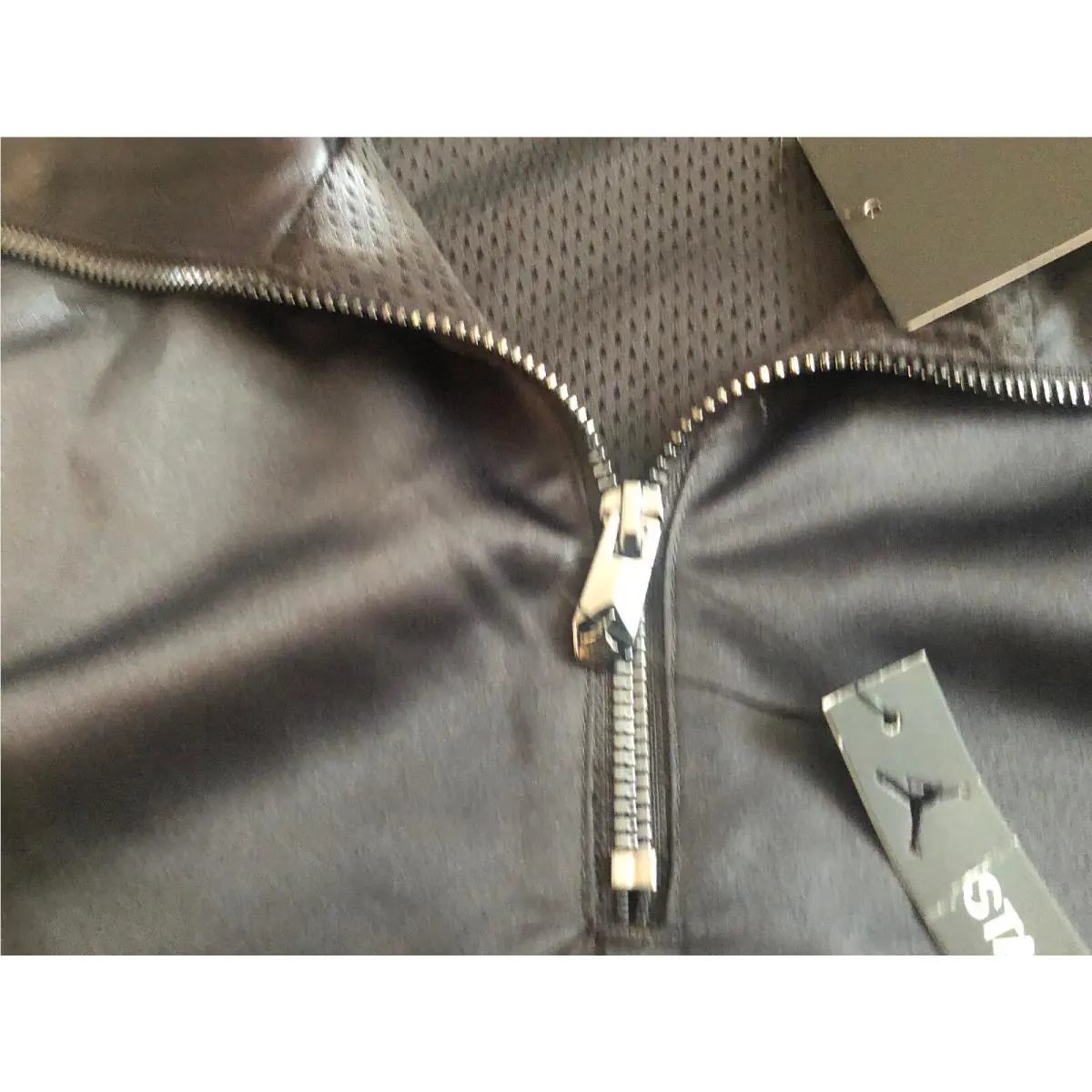 Nike clothing - Black (UPC: 0091209799529) 4