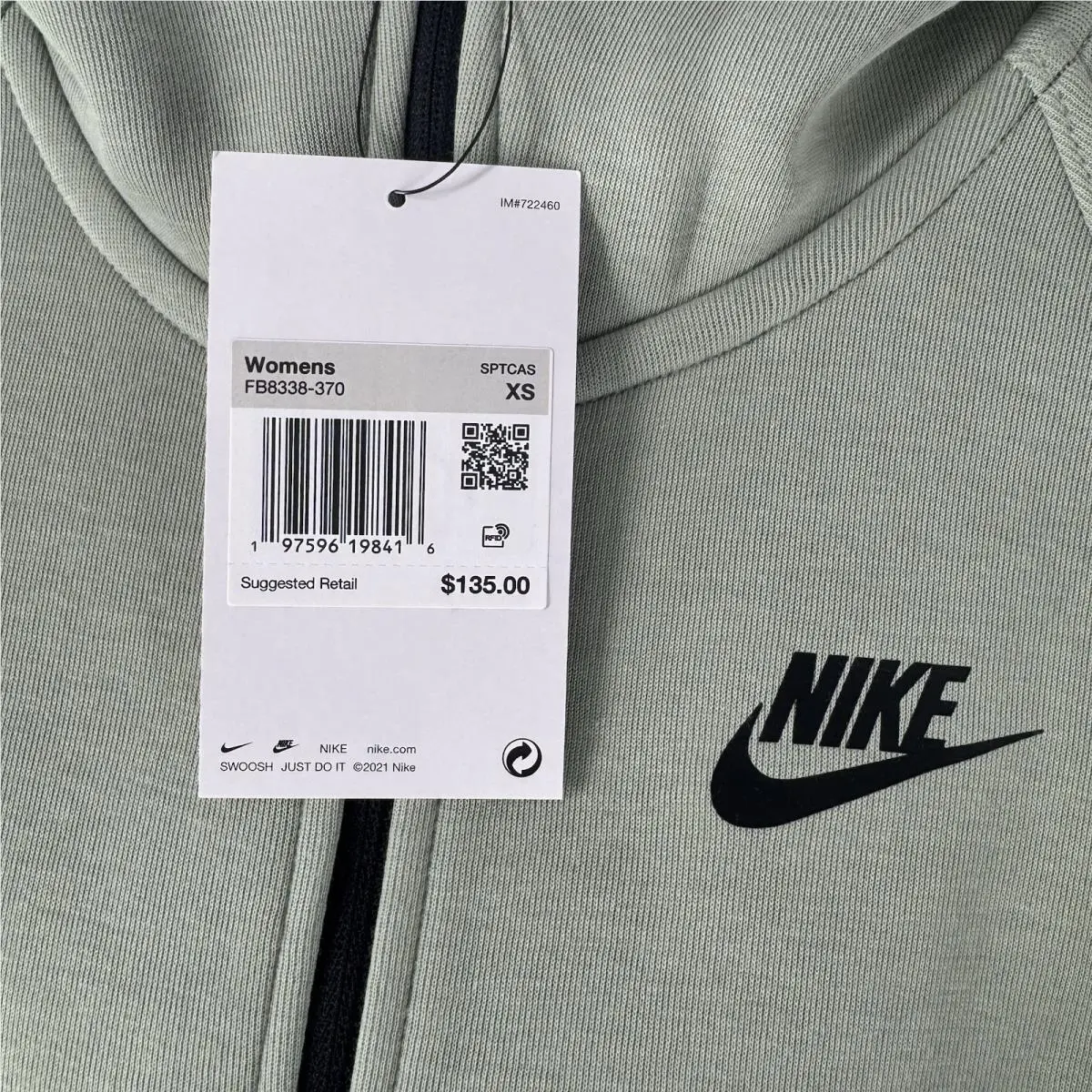 Nike clothing - FB8338370 - FB8338370 - Jade Horizon/Black (UPC: 0197596276626) 0