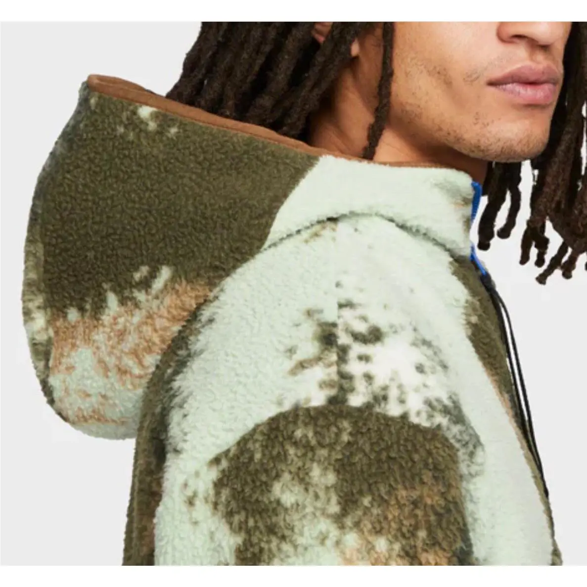 Nike clothing - Green (UPC: 195242970713) 1