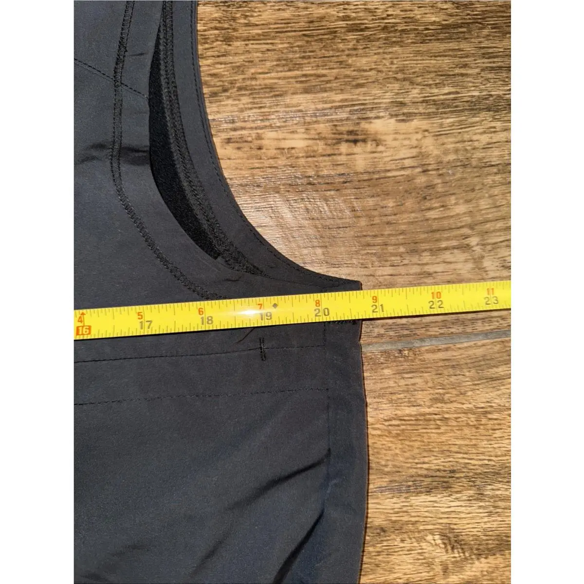 Nike clothing - Black (UPC: 197596584370) 4