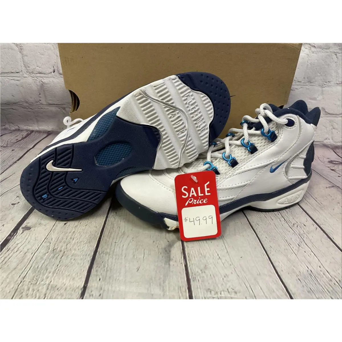 Nike shoes - Nike Air World - Air World - White 0