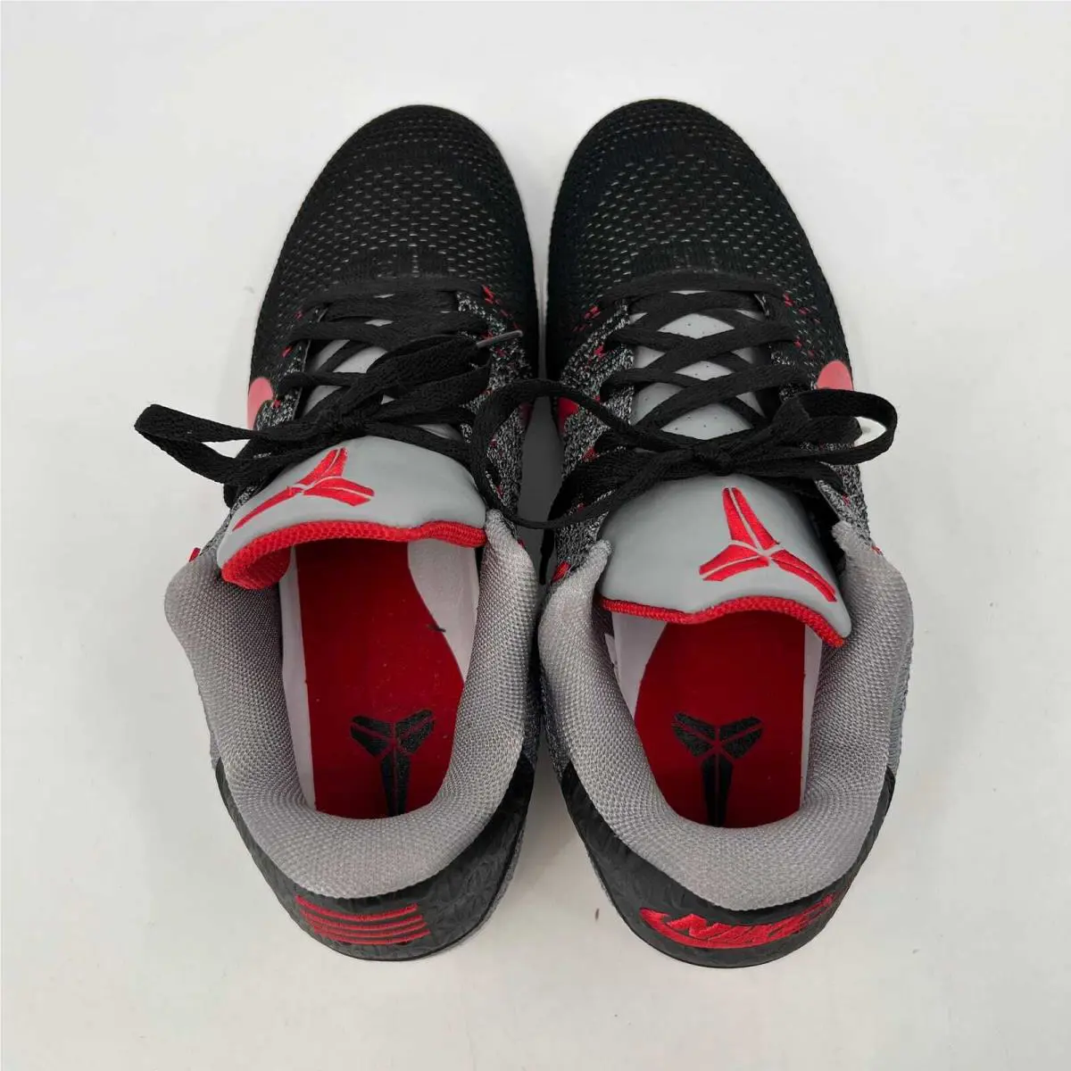 Nike shoes - Black 4