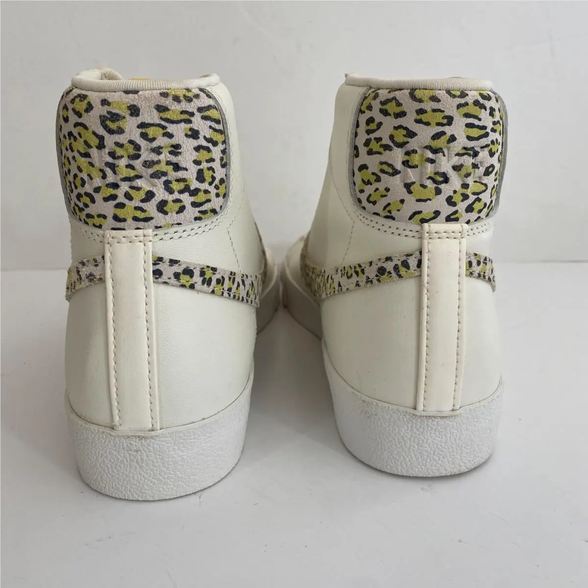 Nike shoes - Nike Blazer - Blazer - White 3