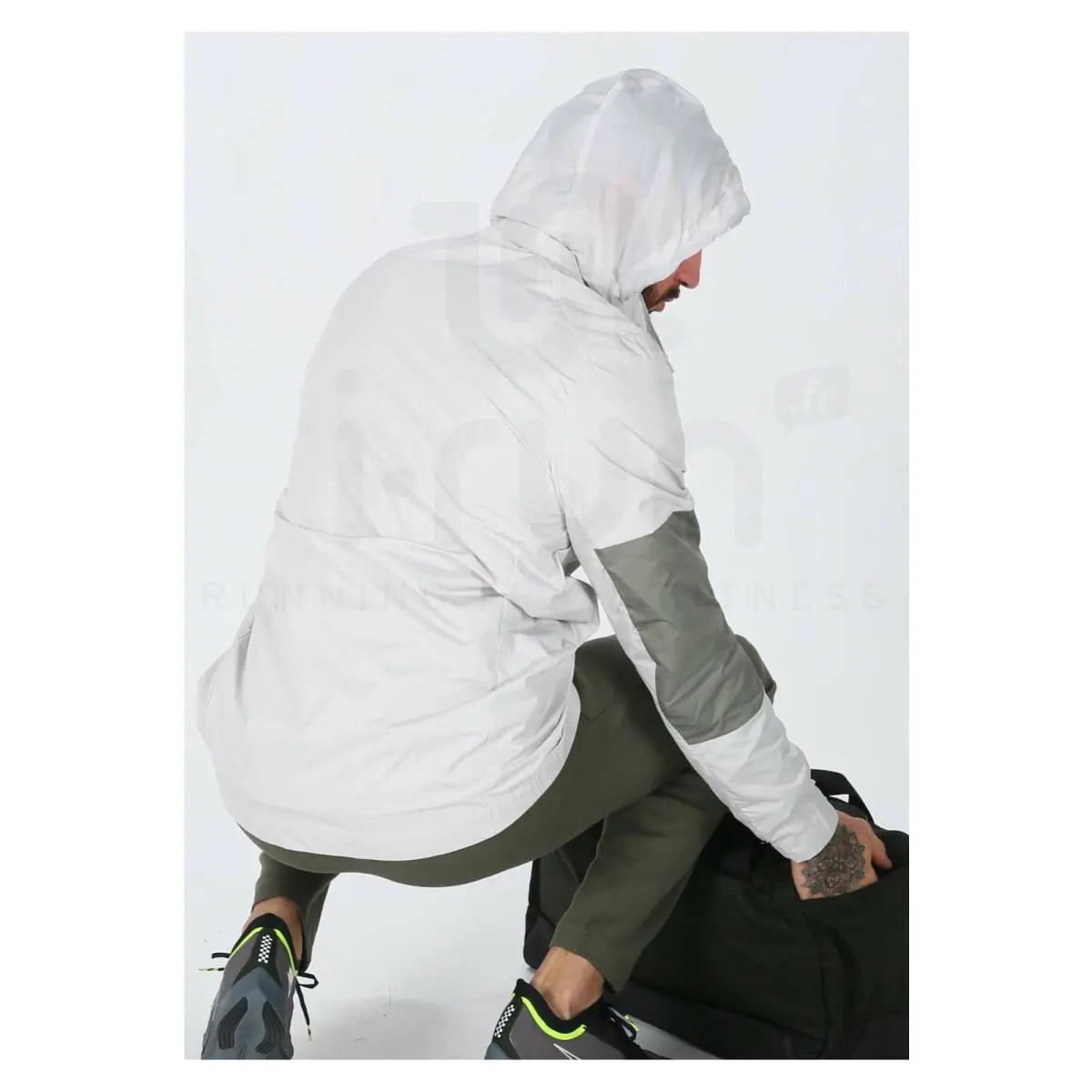 Nike clothing - Nike Adv15 - 885929072 - Beige 2