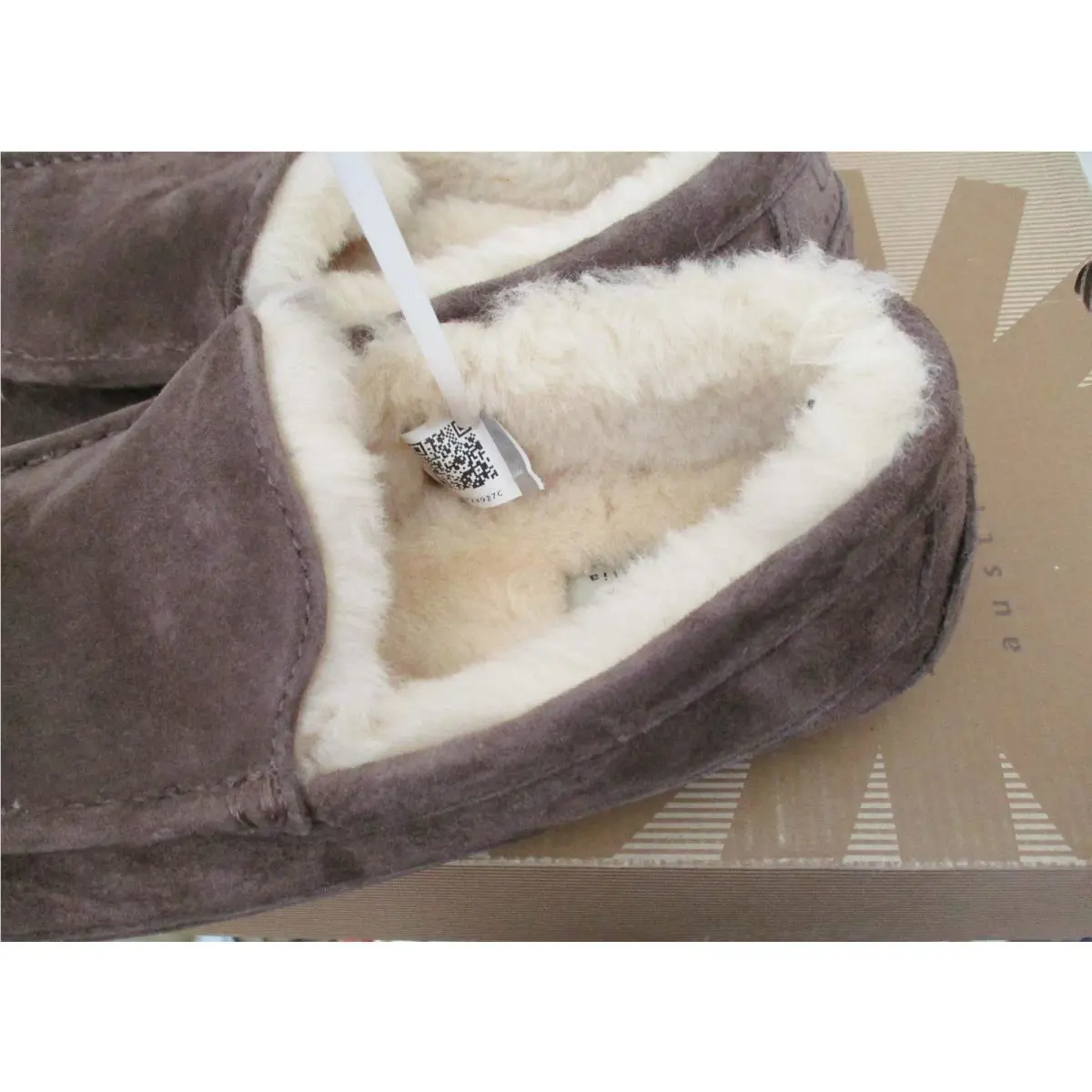 UGG shoes - Brown (UPC: 889830793296) 2