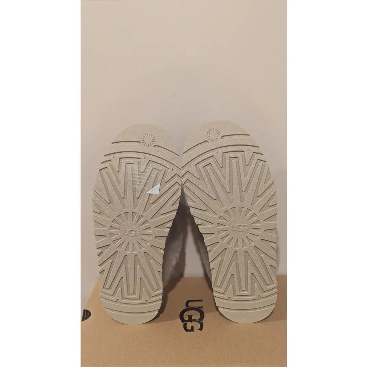 UGG shoes - Campfire 3