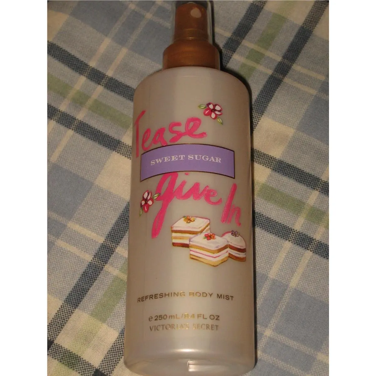 Victoria`s Secret Sweet Sugar Body Mist Spray - Tease - Give In - Vhtf