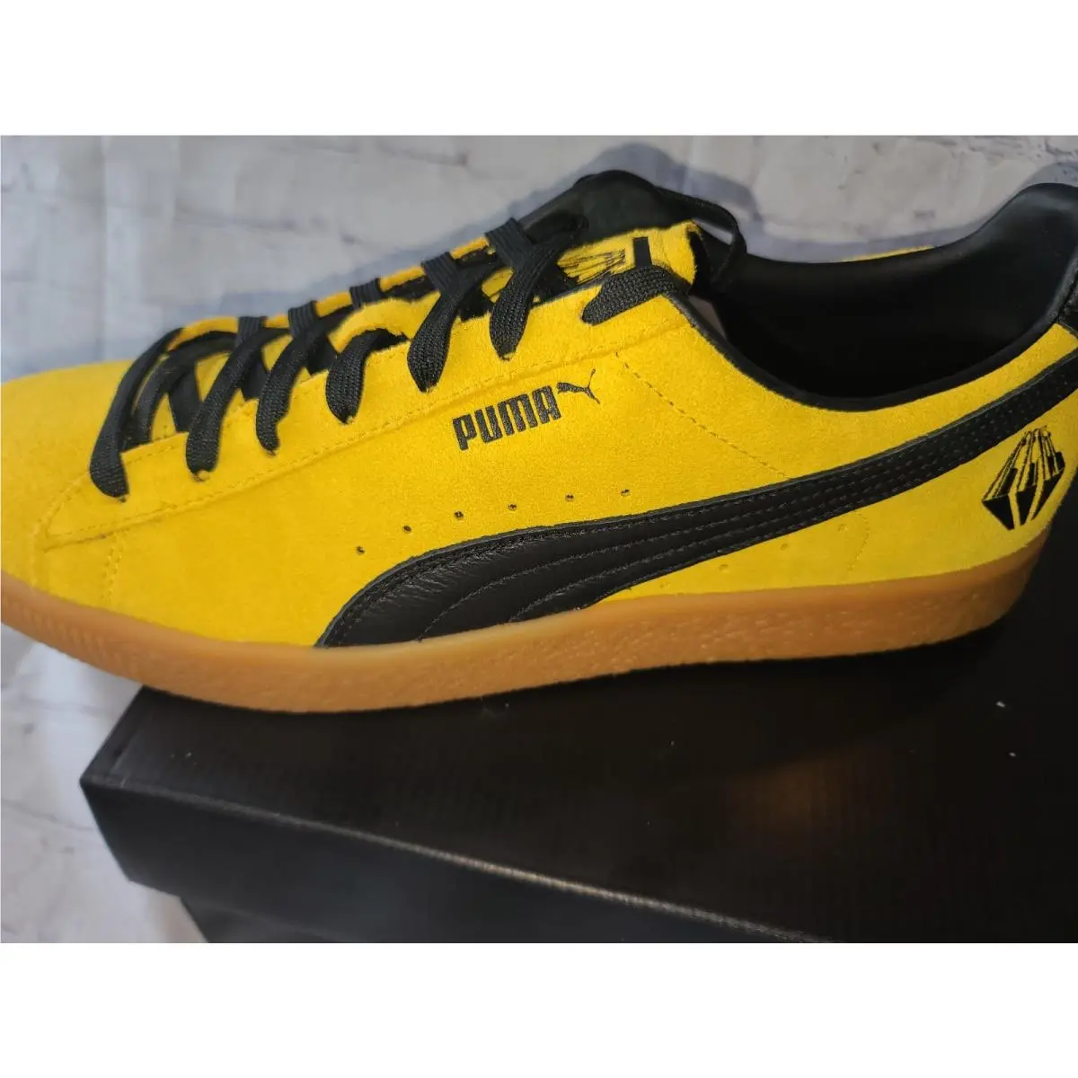 Puma shoes - PUMA Clyde - Clyde - 37445101 - Yellow (UPC: 193526438454) 10