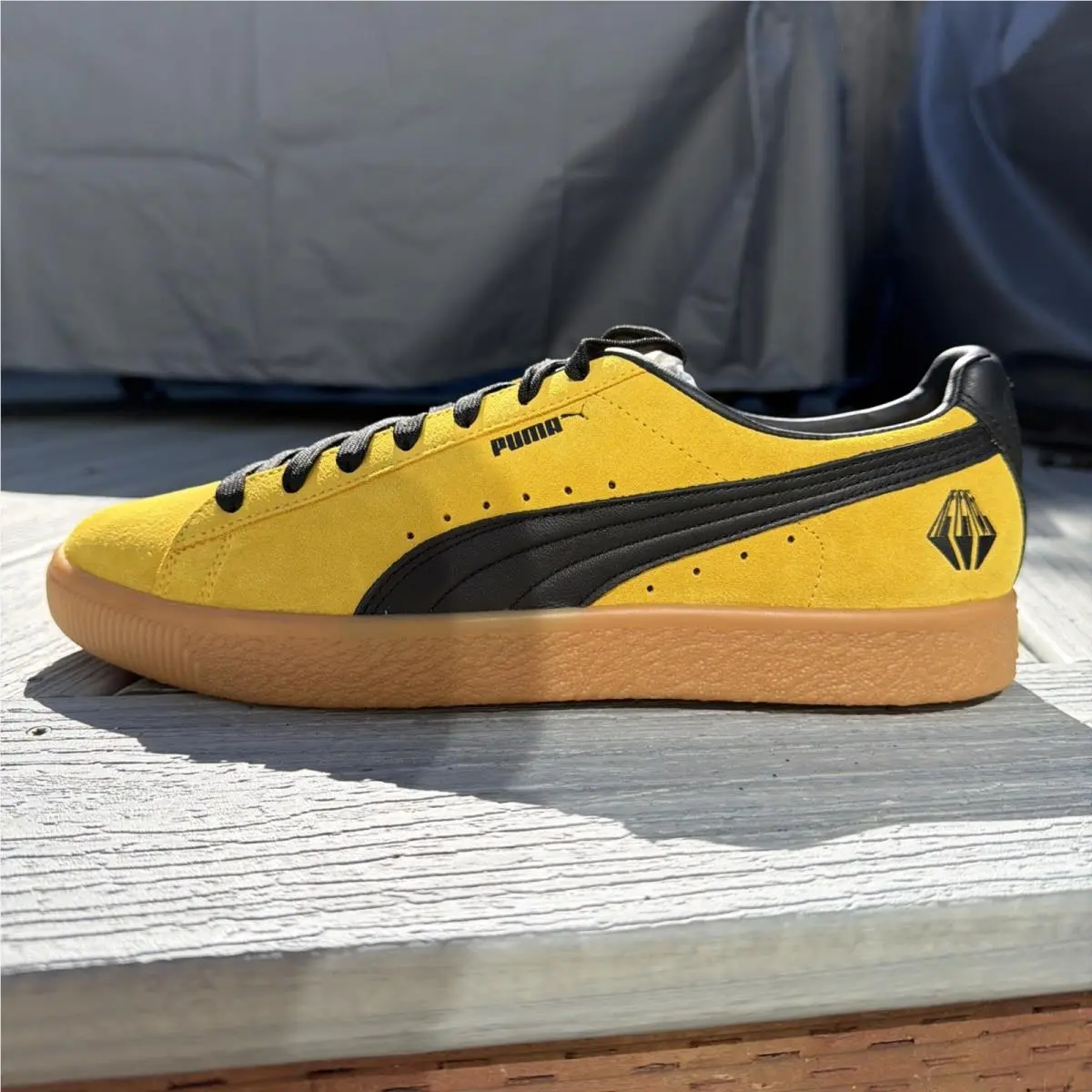 Puma shoes - PUMA Clyde - Clyde - 374451-01 - Yellow 0
