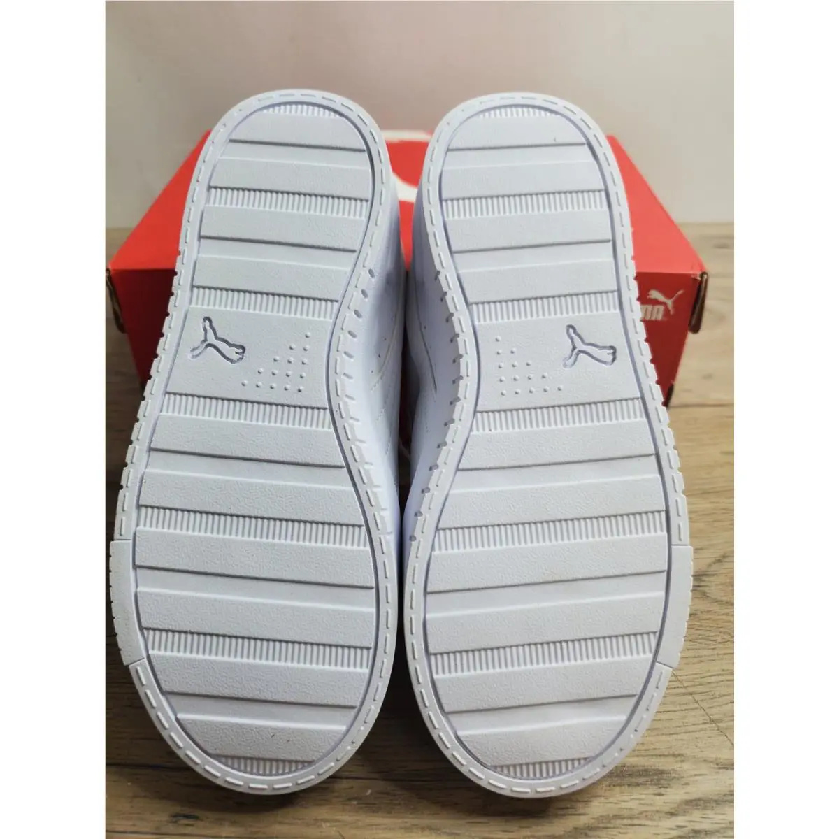 Puma shoes - White 6