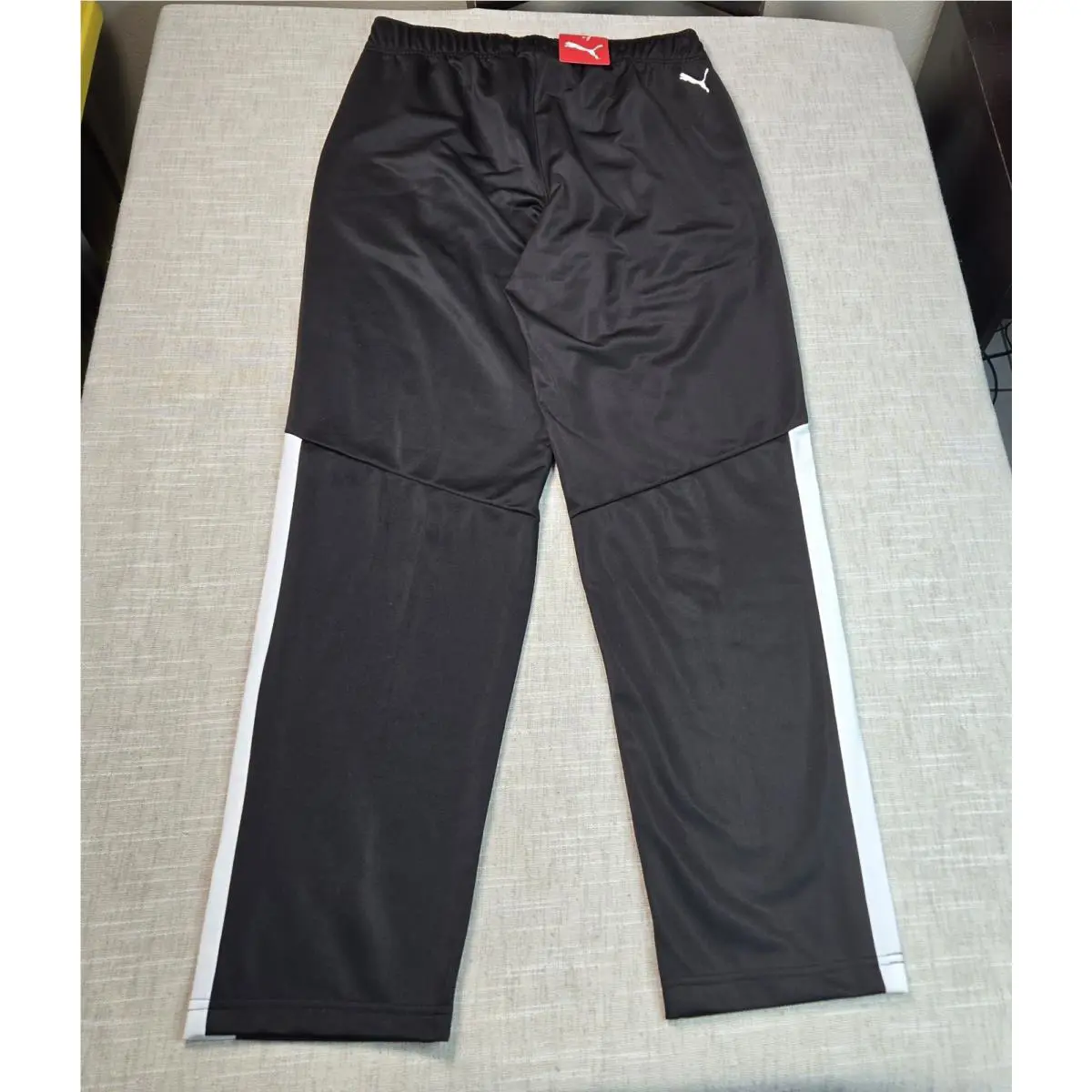 Puma clothing - Black White 12