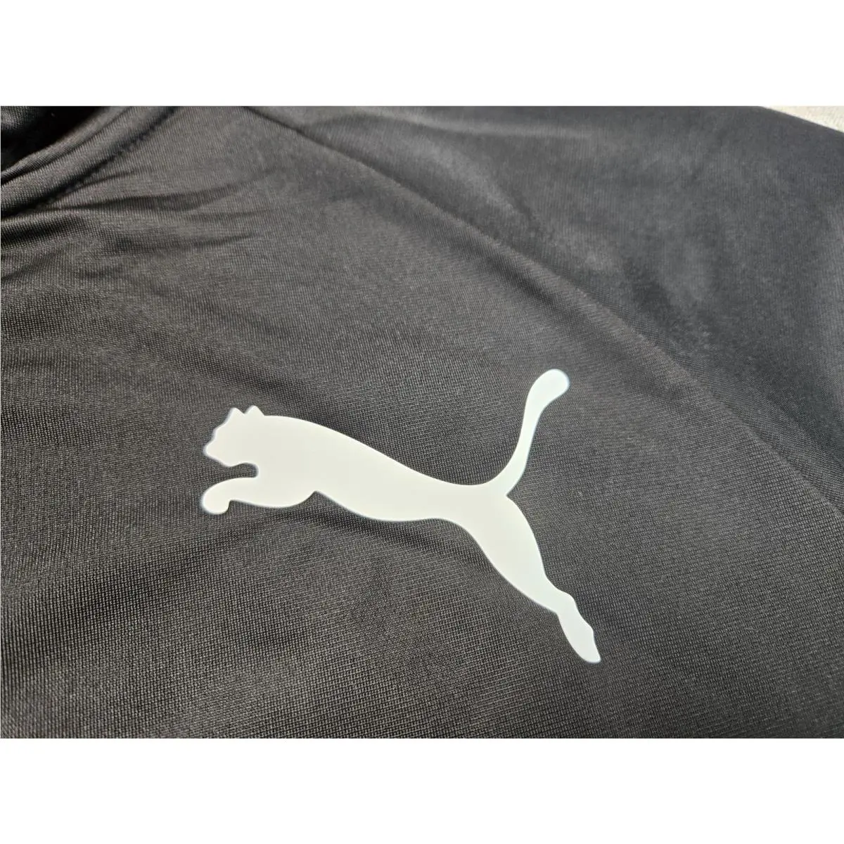 Puma clothing - Black White 3