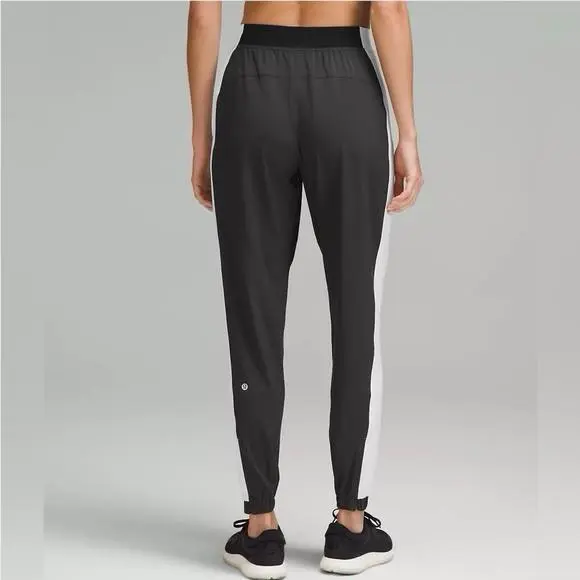 Lululemon clothing - Black, White 0