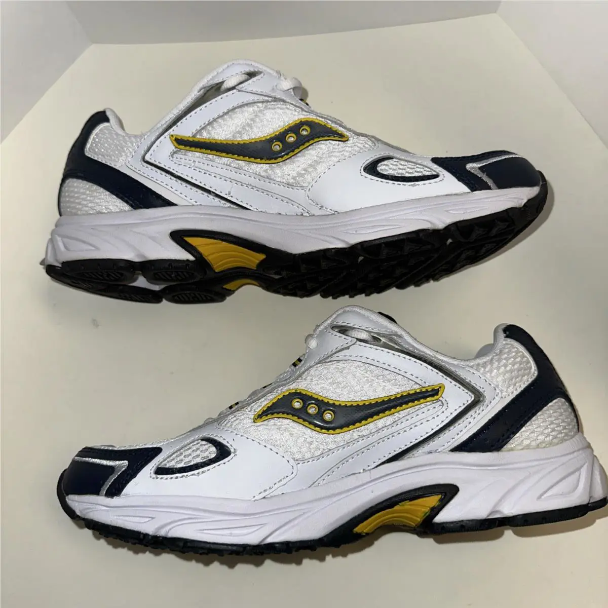 Saucony shoes - Saucony Grid Stratos - Grid Stratos - 2603-1 - Multicolor (UPC: 0801100084132) 1