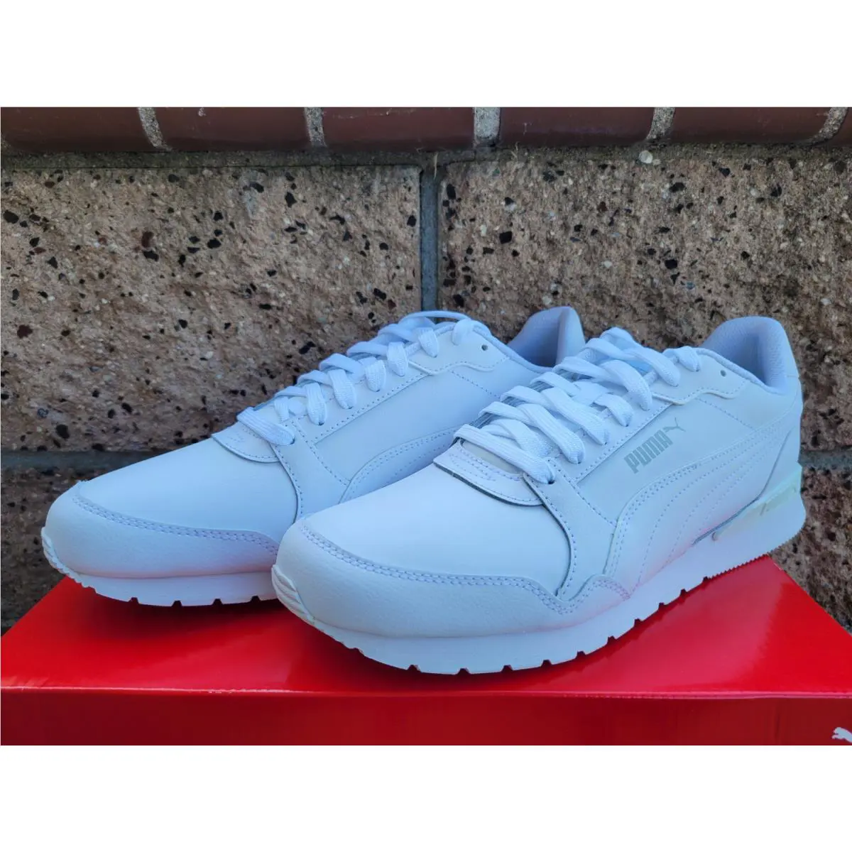 Puma shoes - PUMA ST Runner - Runner - 384855-10 - White 1