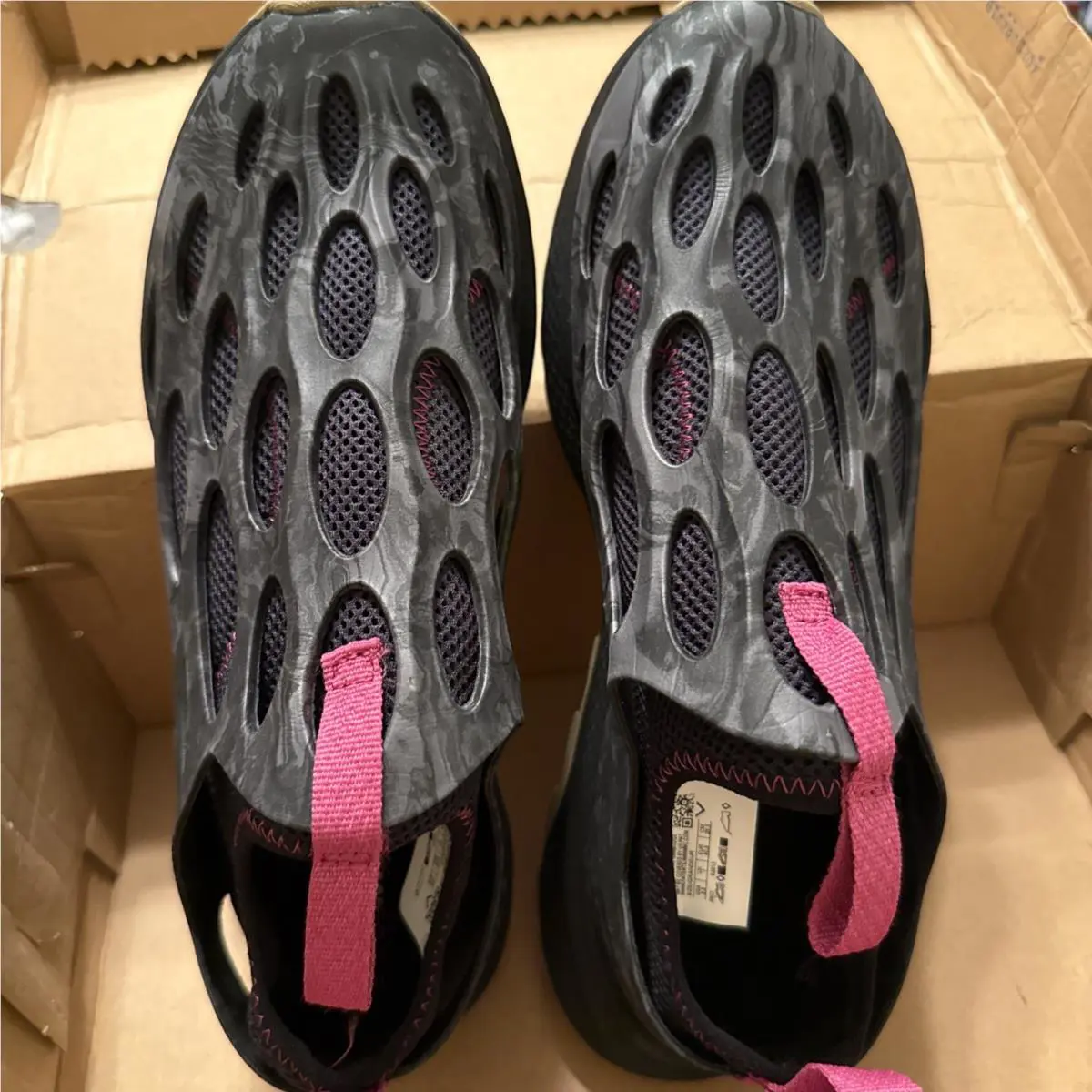 Merrell shoes - Hydro Runner - Hydro Runner - J067124 - Black Pink (UPC: 0195017315602) 1