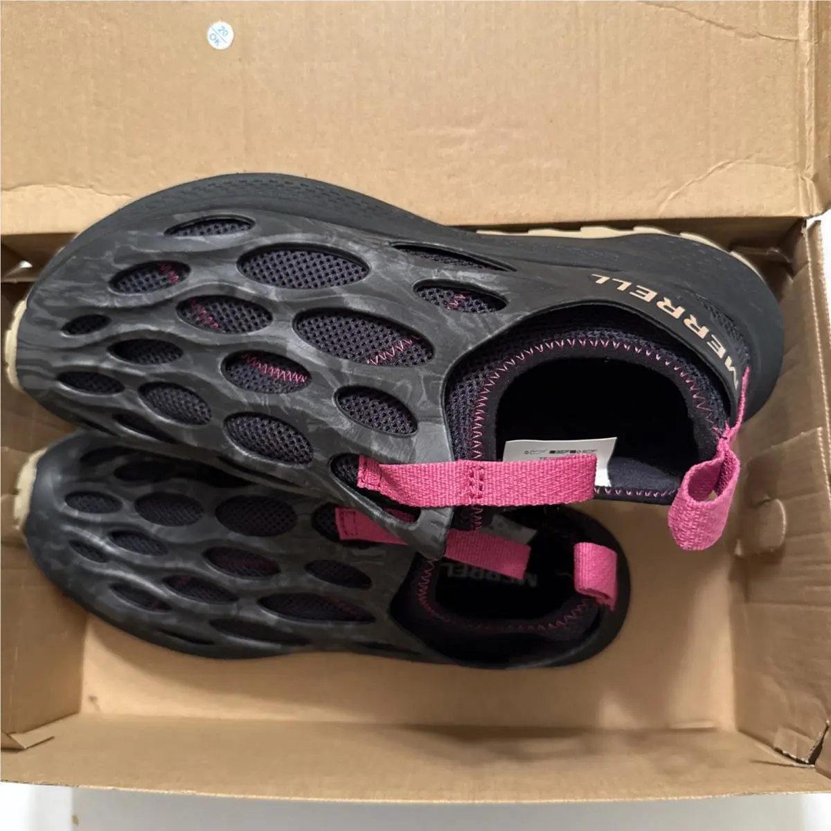Merrell shoes - Hydro Runner - Hydro Runner - J067124 - Black Pink (UPC: 0195017315602) 2