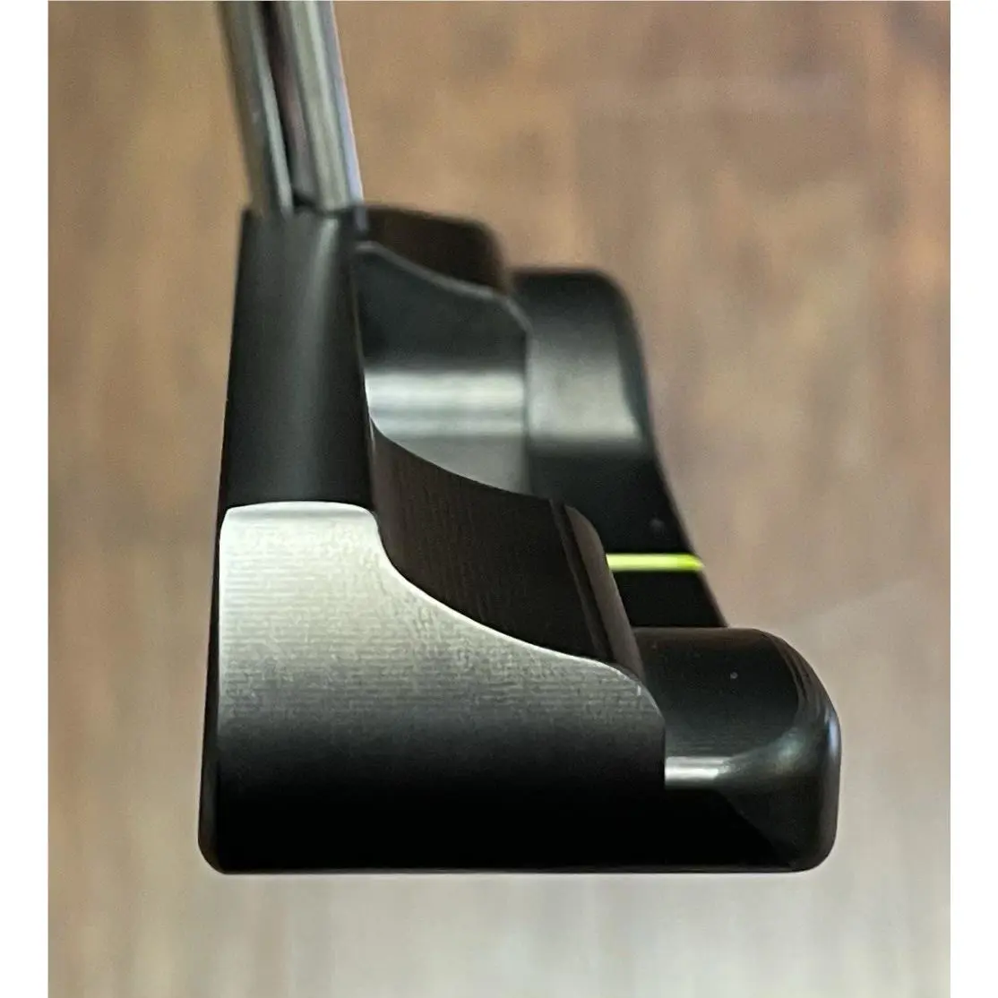 Scotty Cameron  - Studio Style Catalina - 2025 - SCS - Xtreme Dark Finish - DLC - Green, Lie Angle: Black 6
