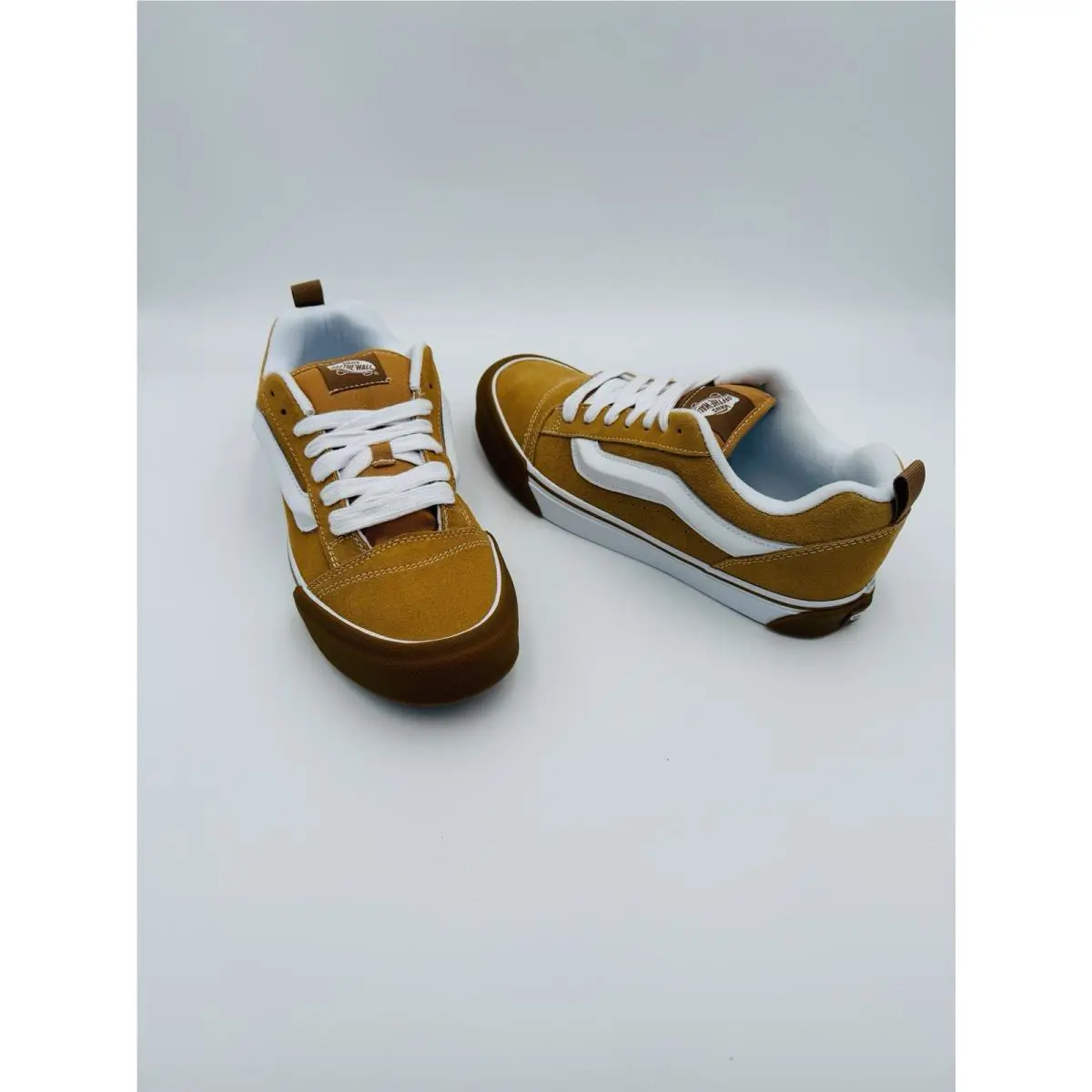 Vans shoes - VANS Knu Skool - Knu Skool - VN0009QCBLS - Yellow 10