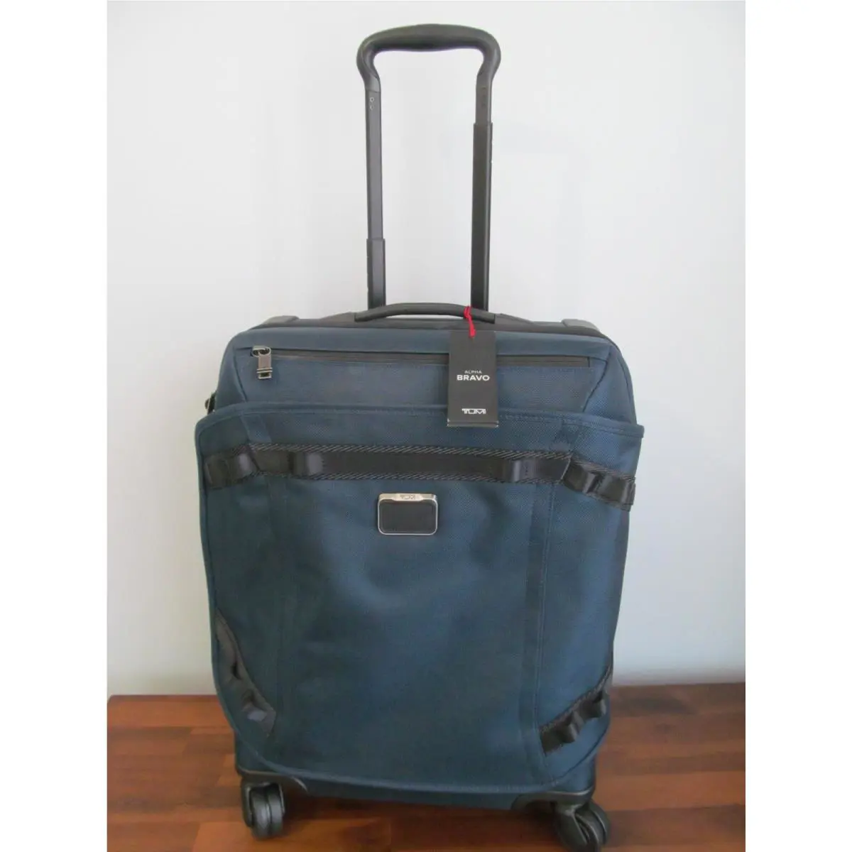 Tumi Alpha Bravo Merge 22 Internation Front Lid Navy Blue Carry-on Tsa Lock-nwt