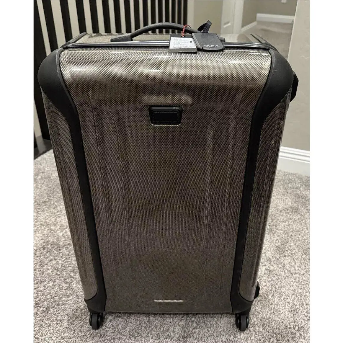 Tumi Vapor International 30” Large Hard Luggage 98412-1344