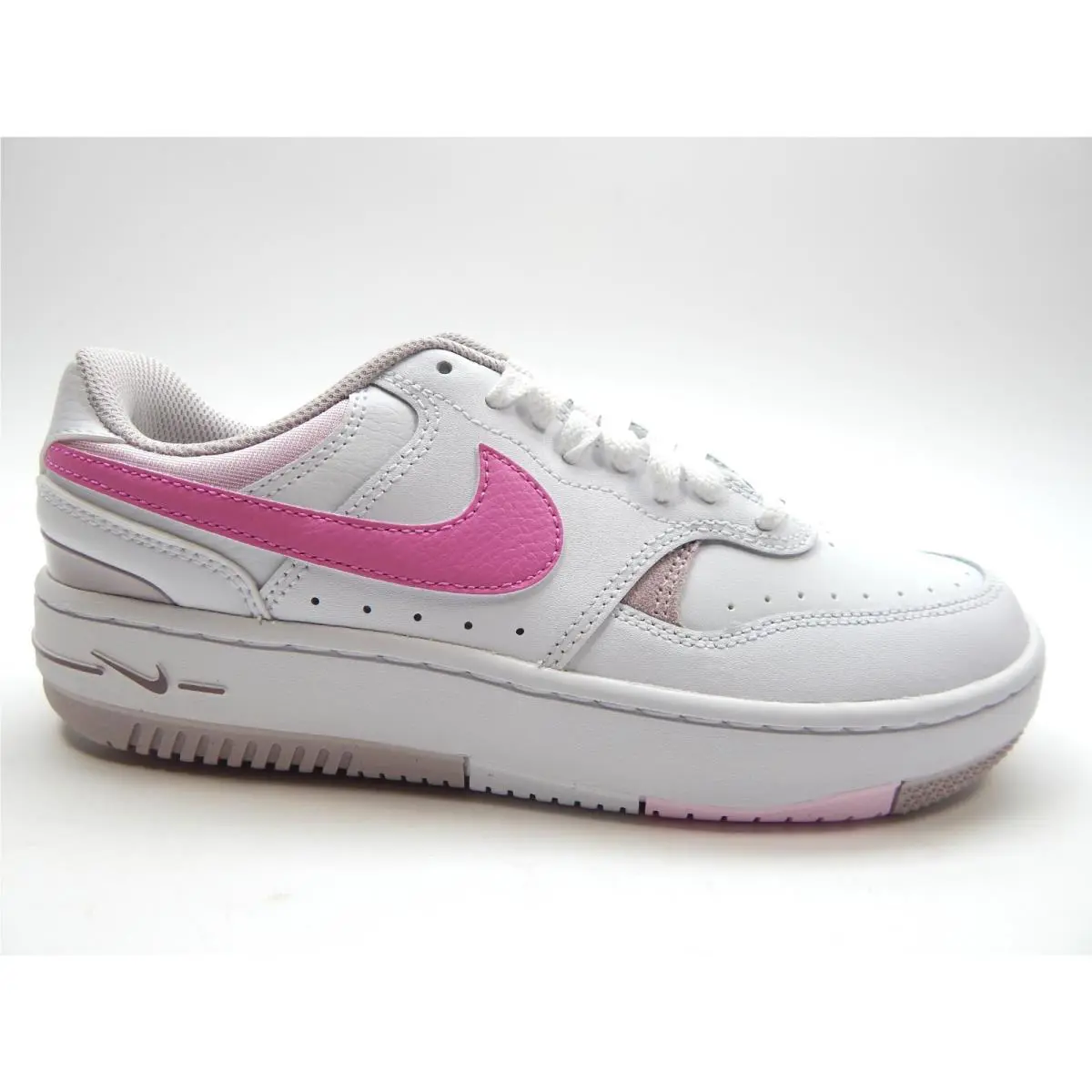 Nike shoes - Nike Gamma Force - Gamma Force - FZ3613-100 - White 9
