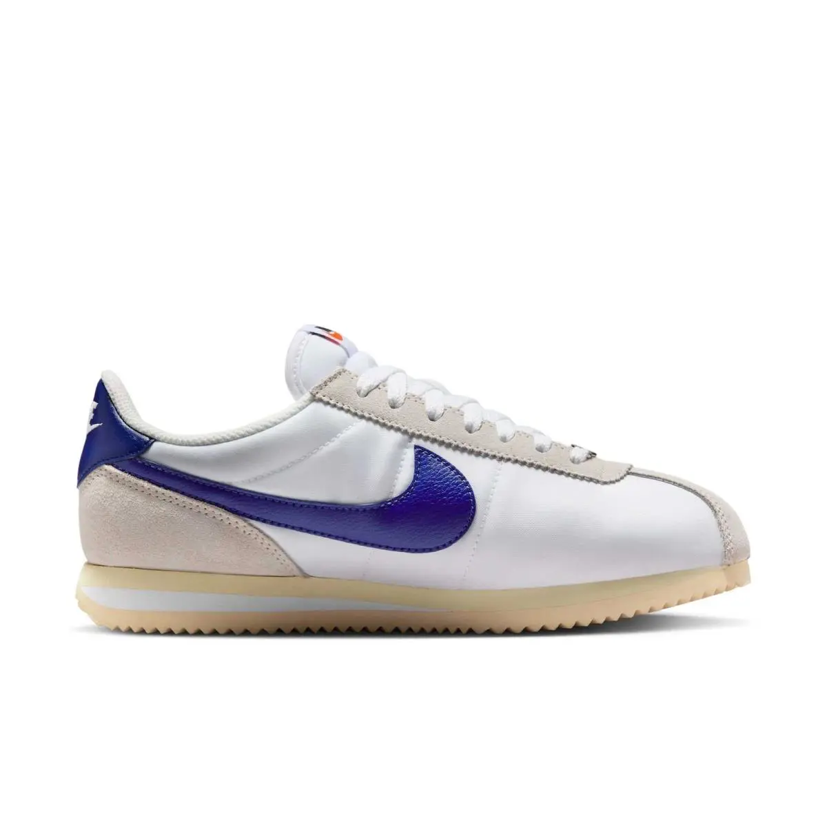 Nike shoes - Nike Cortez - Cortez - DZ2795-102 - White 0