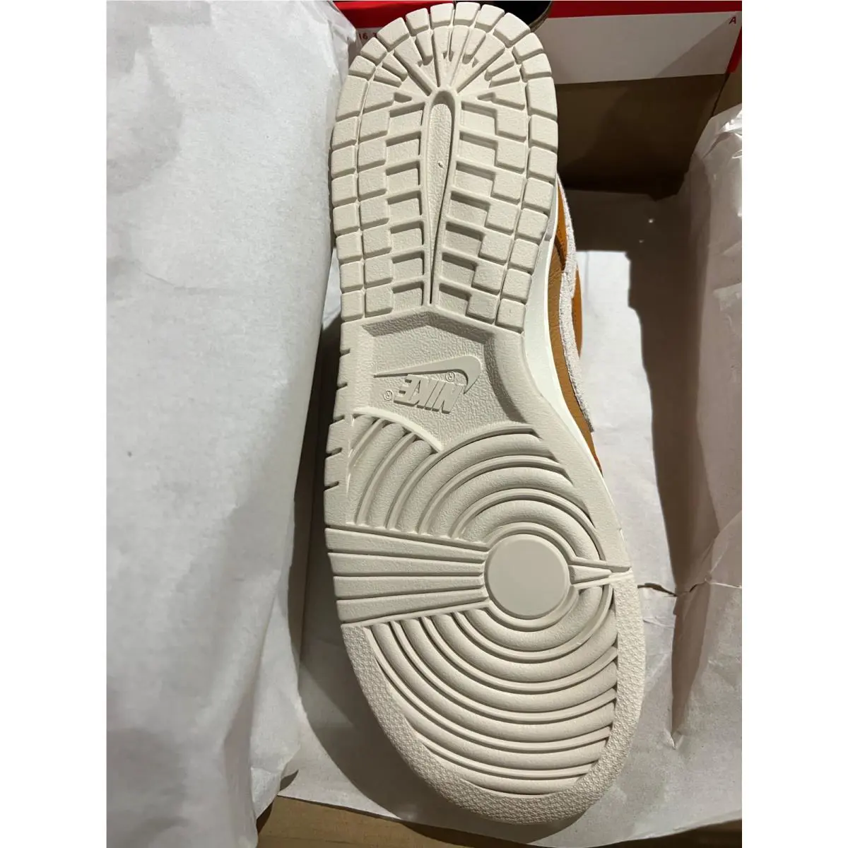 Nike shoes - HJ9121 - HJ9121 - MONARCH/LT OREWOOD BRN FLAX 5