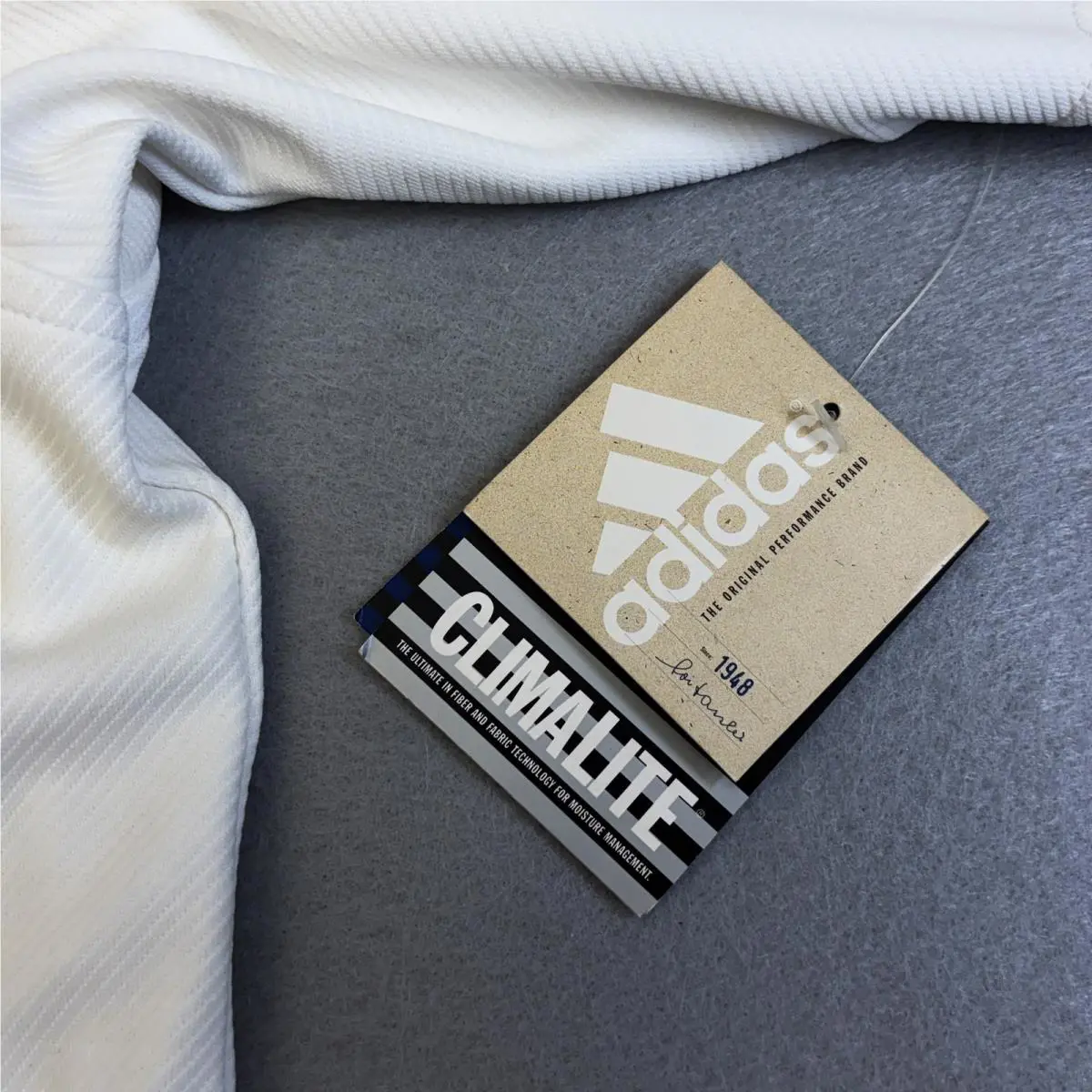 Adidas clothing - White 3