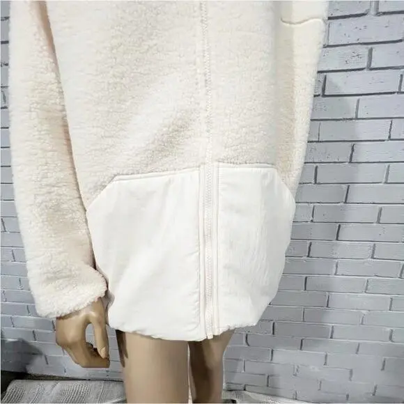 Adidas clothing - Cream 1