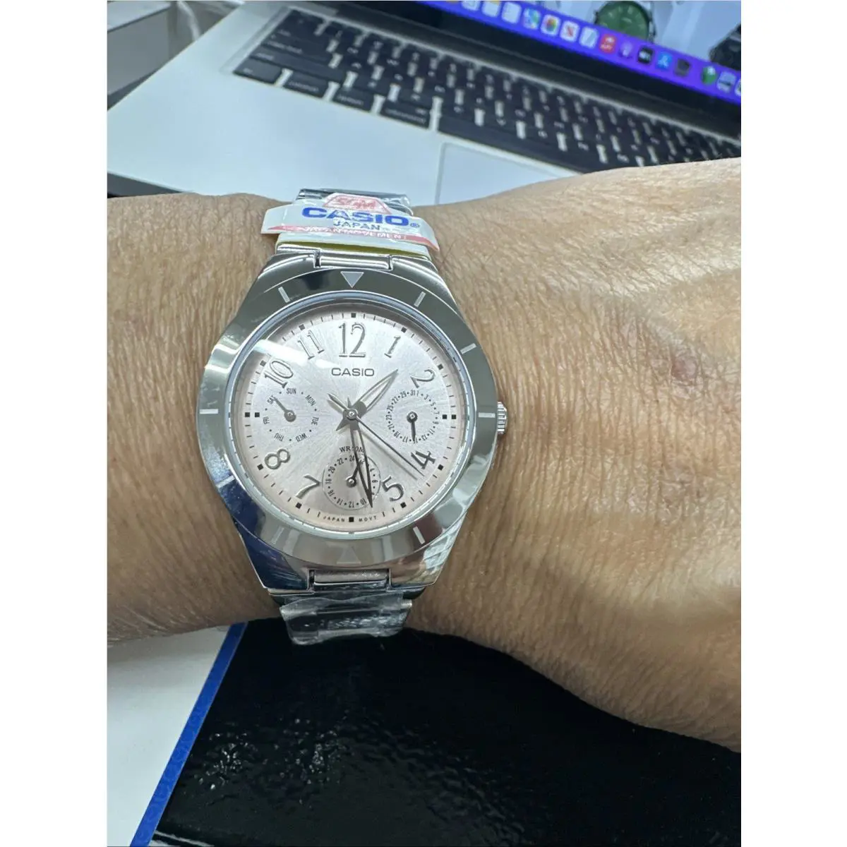Casio LTP-2069D-4A2 Light Peach Dial Ladies Watch