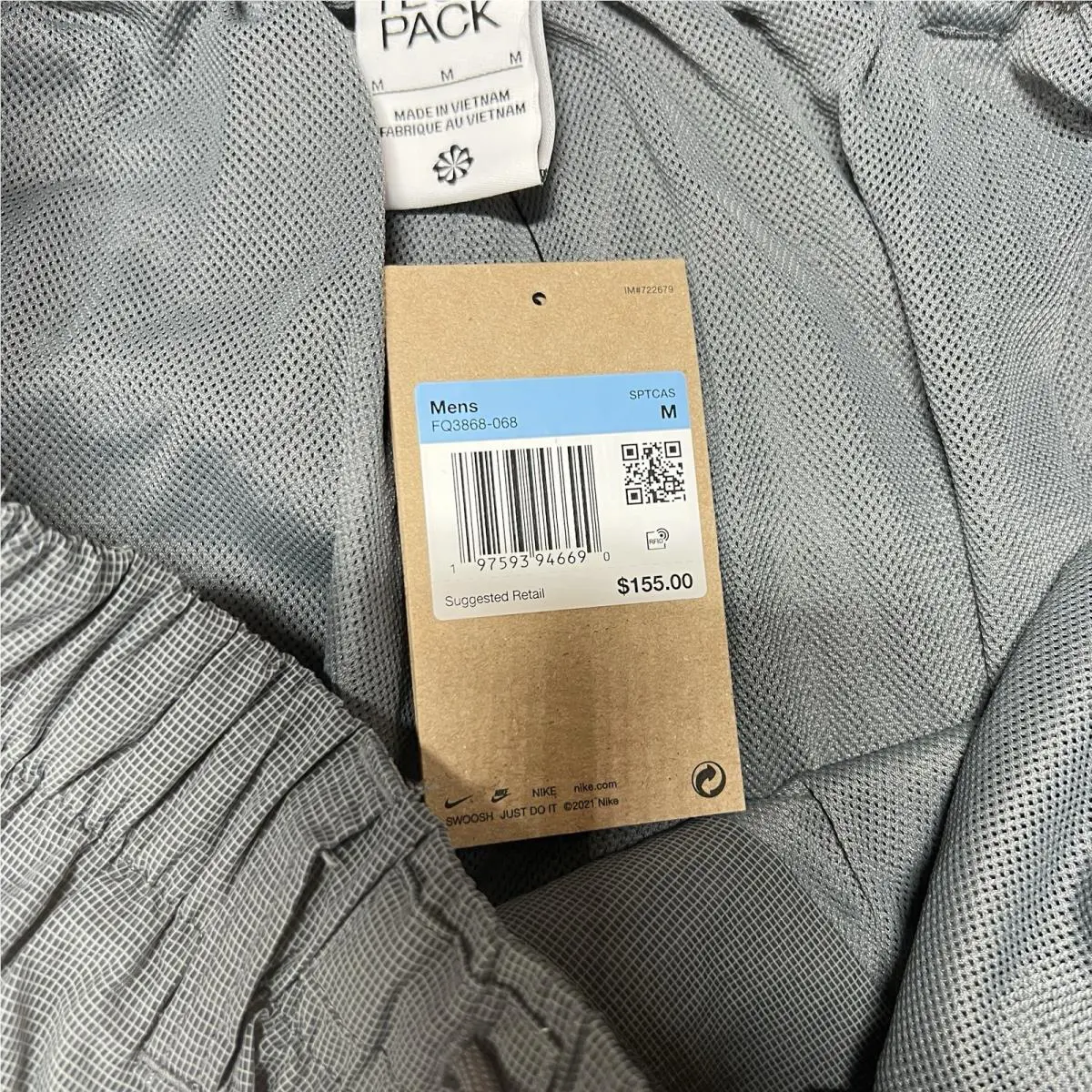 Nike clothing - Nike Tech Pack - Tech Pack - FQ3868 - Gray (UPC: 197593946690) 6