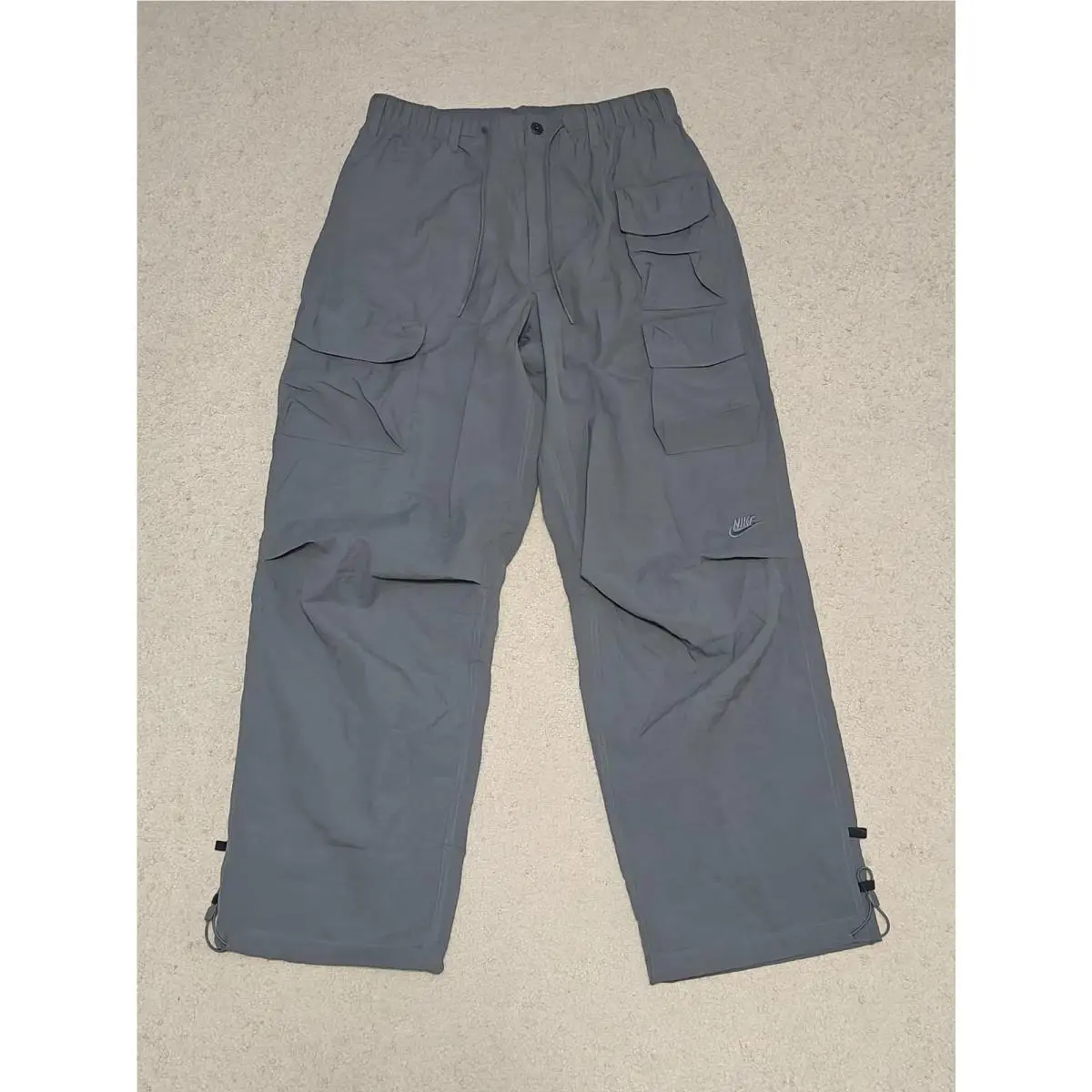 Nike Sportswear Tech Pack Woven Lined Pants Gray FQ3868-068 Men`s Size Medium
