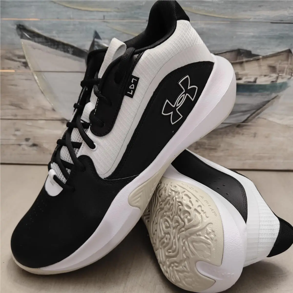 Under Armour Shoes Men`s 9.5 Lockdown 7 Black White Basketball Sneakers Mid Top