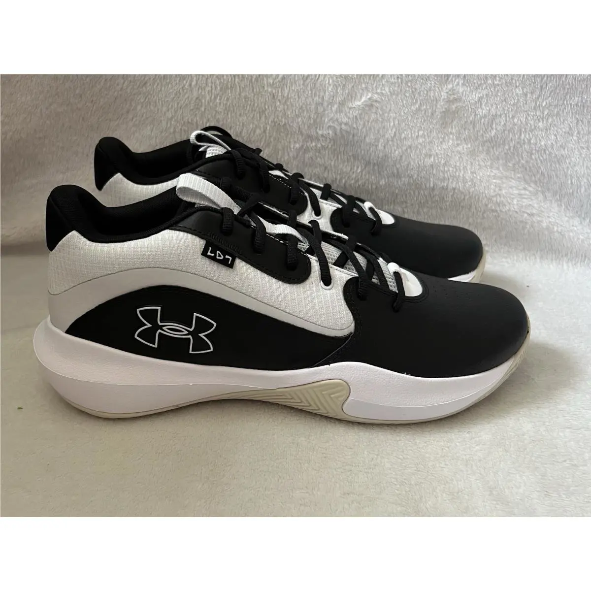 Under Armour shoes - Under Armour Lockdown 7 - Lockdown - Black (UPC: 196886581761) 3