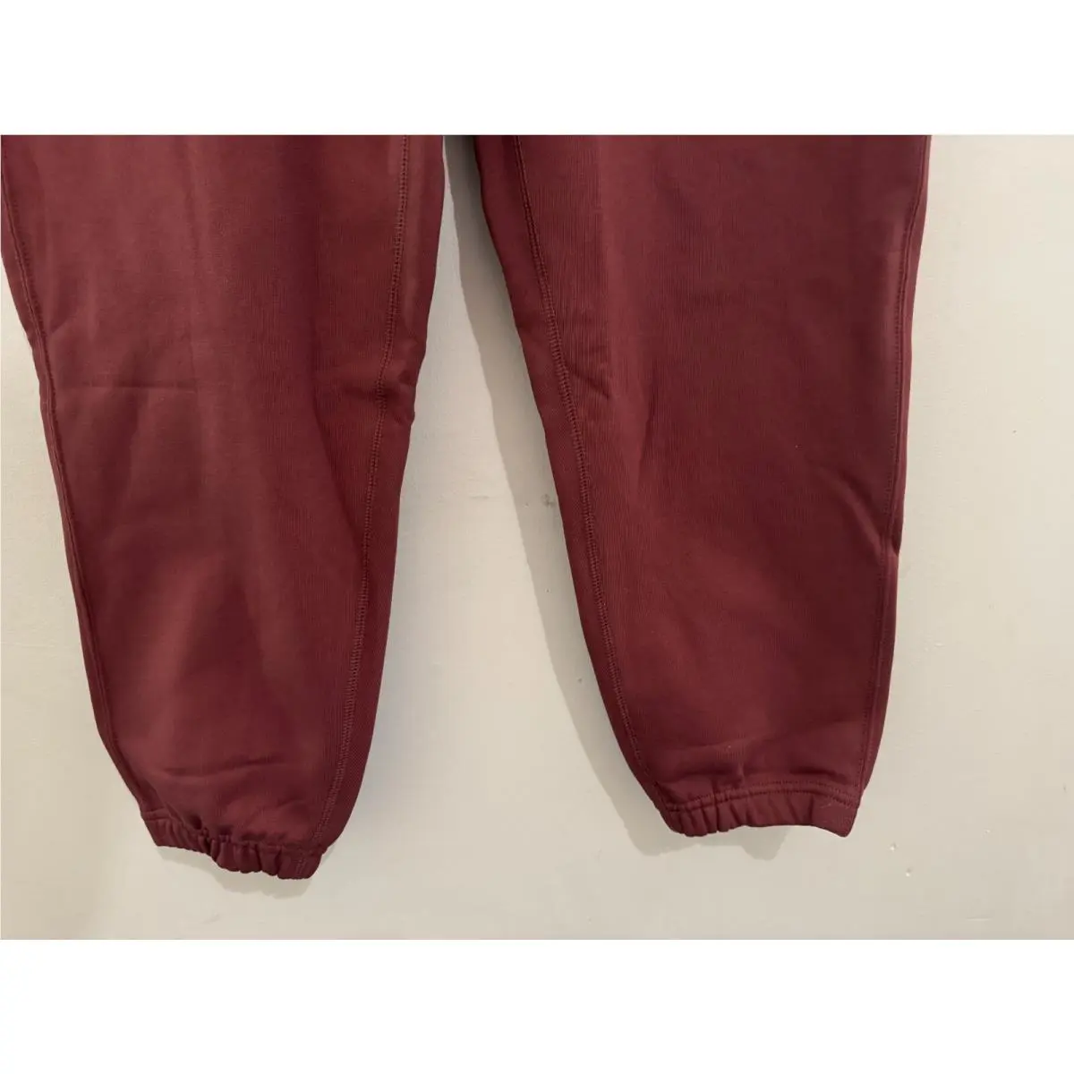 Nike clothing - DX1364-231 - DX1364 DX1364-231 - Brown (UPC: 196155011418) 1