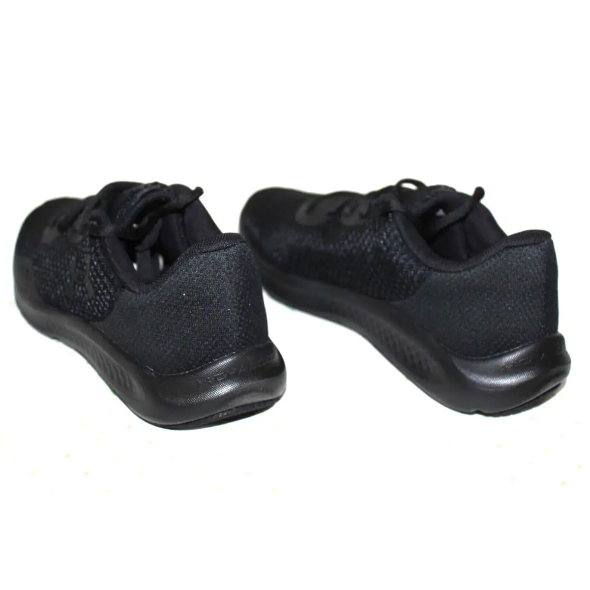 Under Armour shoes - Deluxe Foam - Deluxe Foam - Black 3