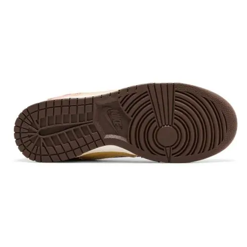 Nike shoes - Nike Dunks - Dunks - HF3141-200 - Brown 2