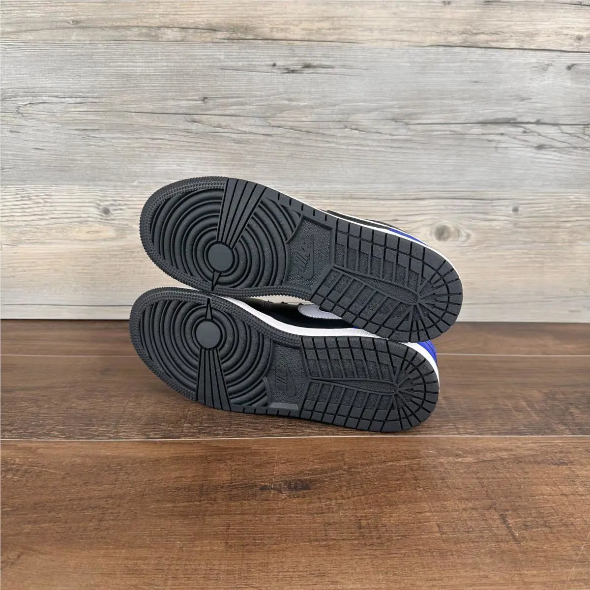 Nike shoes - Nike Air Jordan 1 - Air - 553560-042 - Black 6