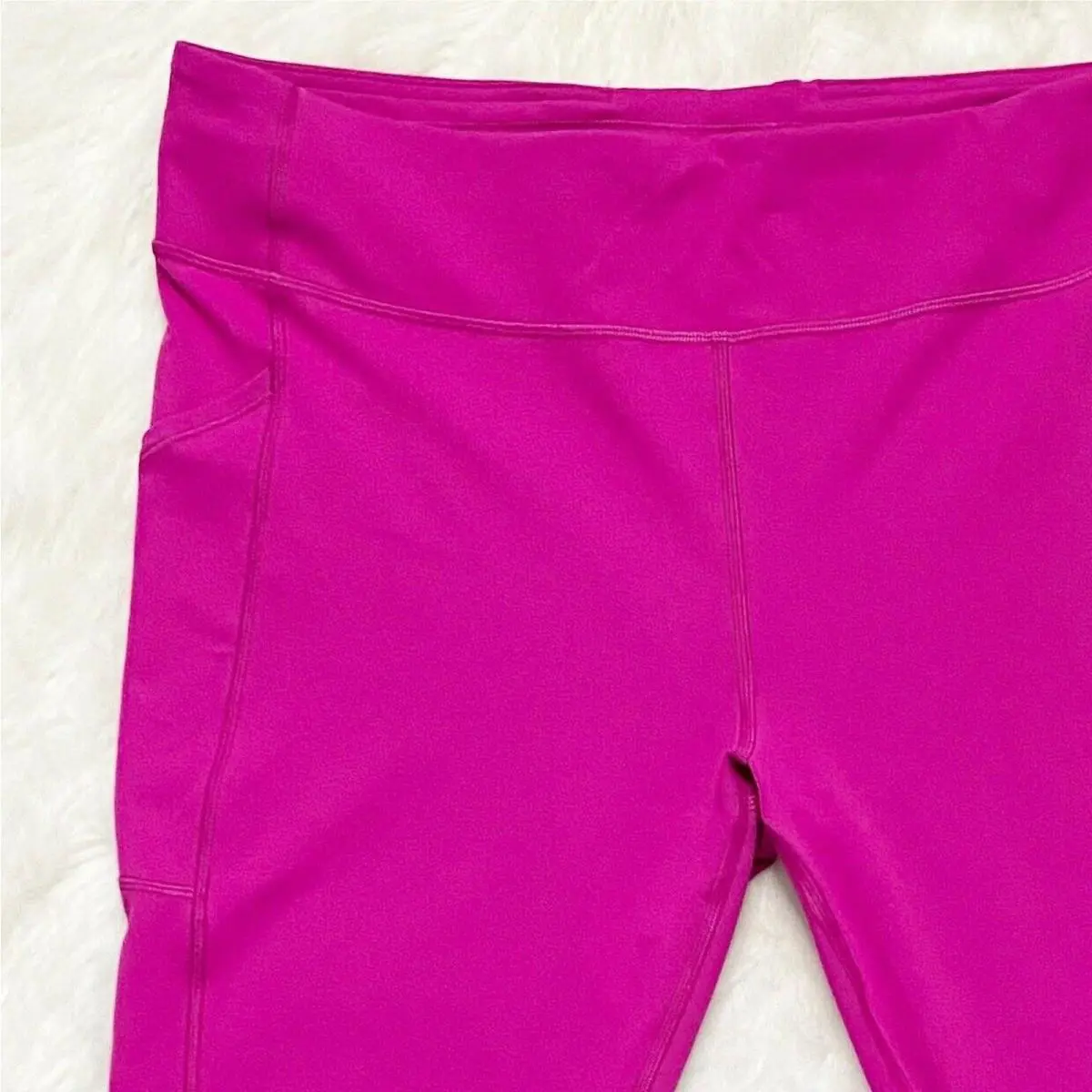 Lululemon clothing - Pink 4