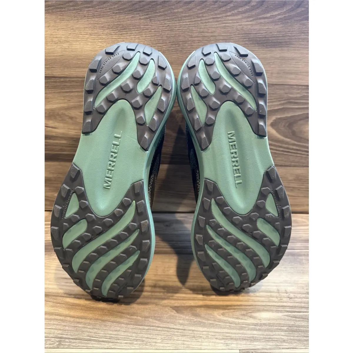 Merrell shoes - J068221 - J068221 - Black/Canton (UPC: 0195020373873) 8