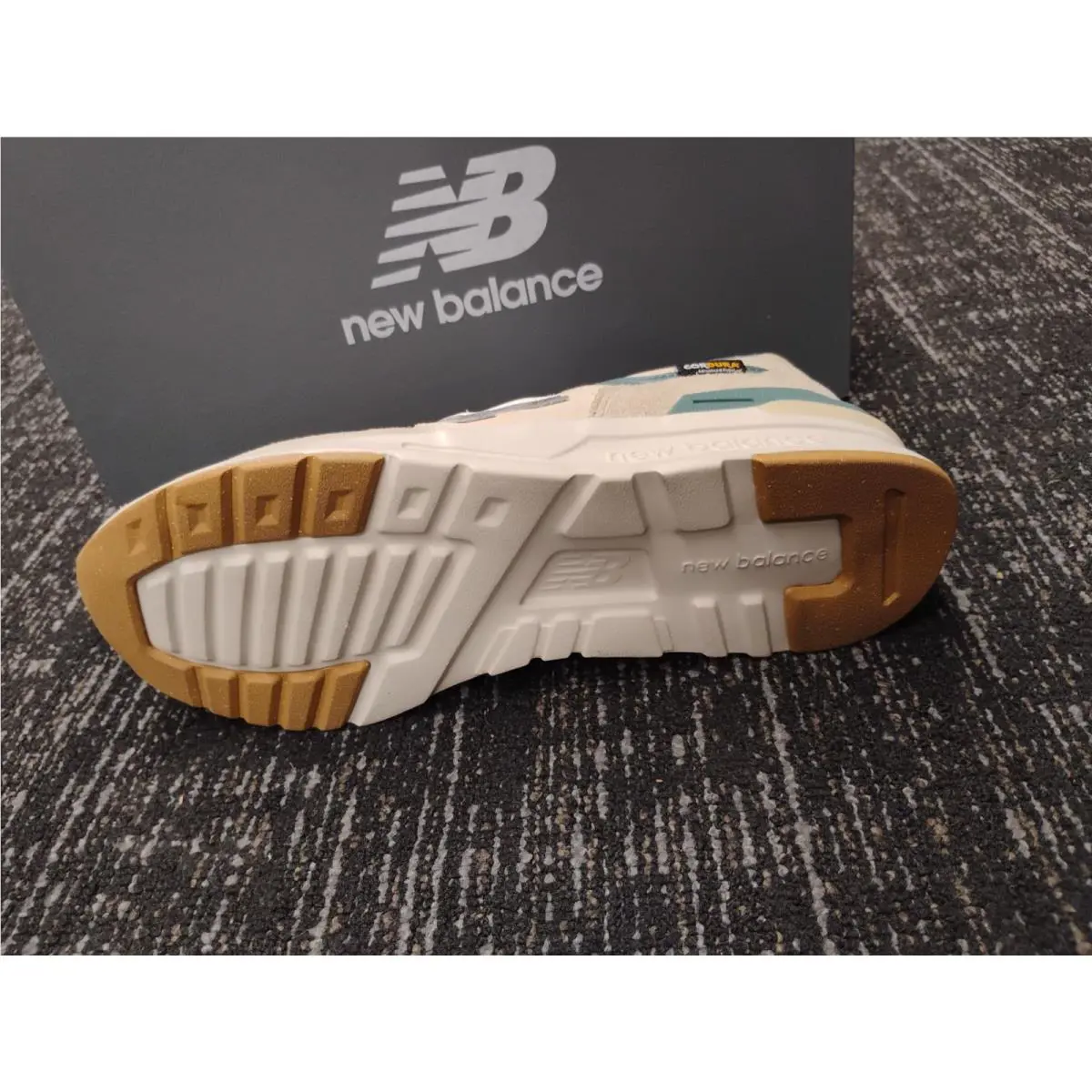 New Balance shoes - New Balance 997H - CM997HTI - Beige 7