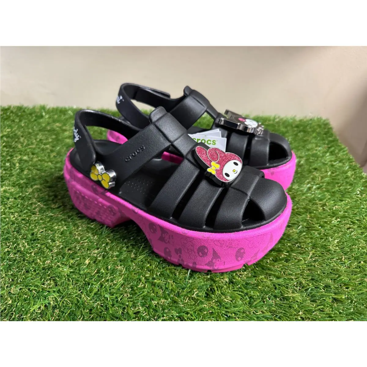 Crocs x Hello Kitty Friends My Melody and Kuromi Stomp Sandal Women’s Size 4