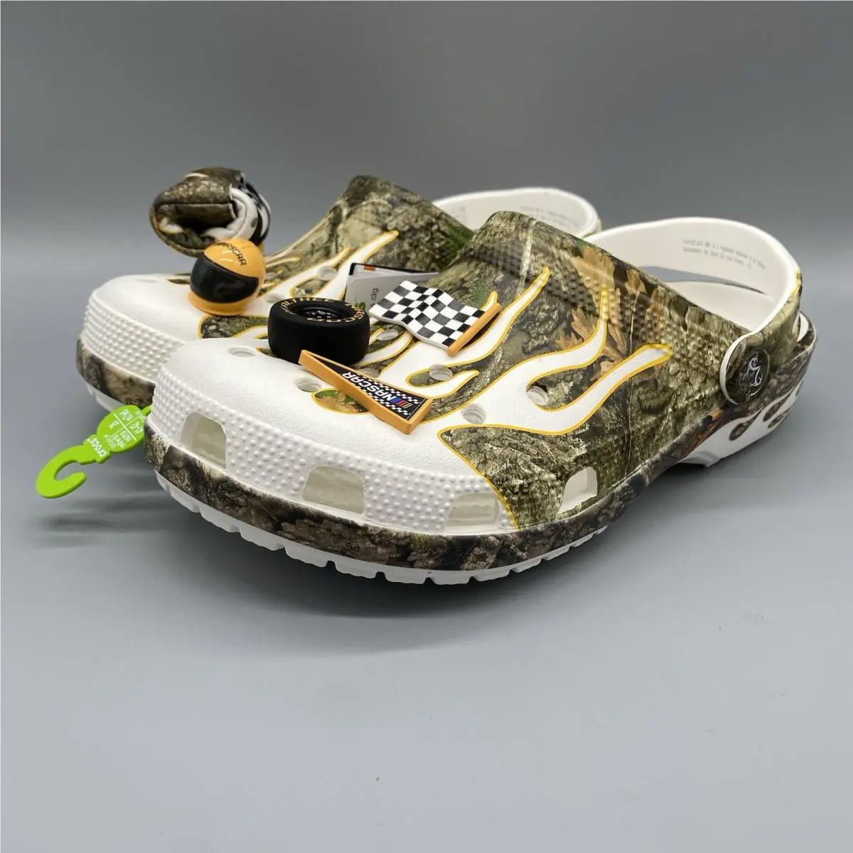 Crocs shoes - Green 3