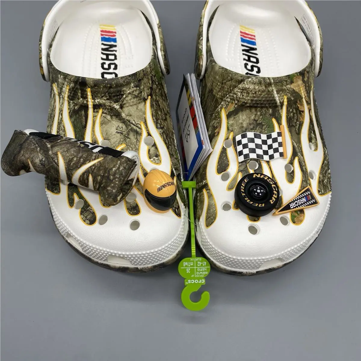 Crocs shoes - Green 4