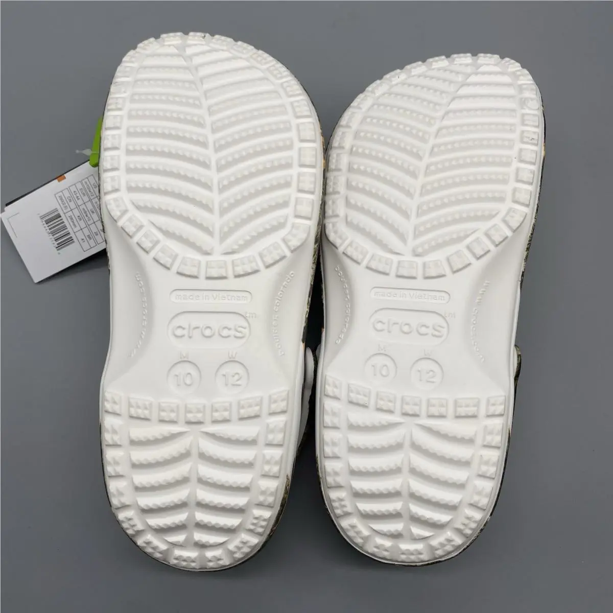Crocs shoes - Green 11