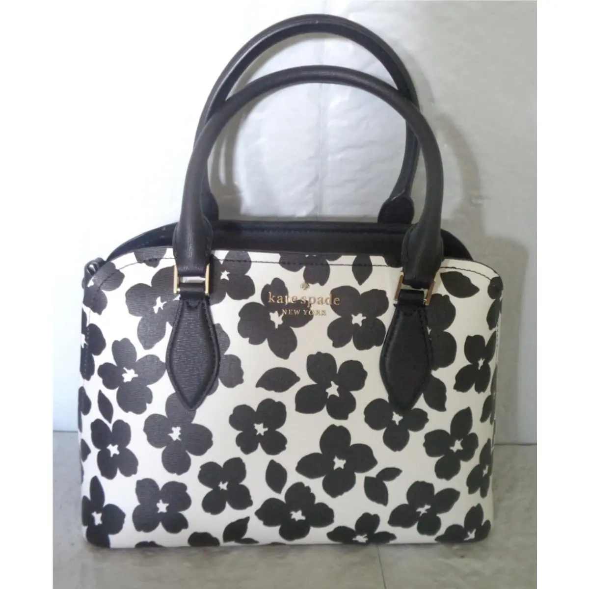 Kate Spade - Darcy Graphic Blooms / Flowers - Black / White - Small Satchel