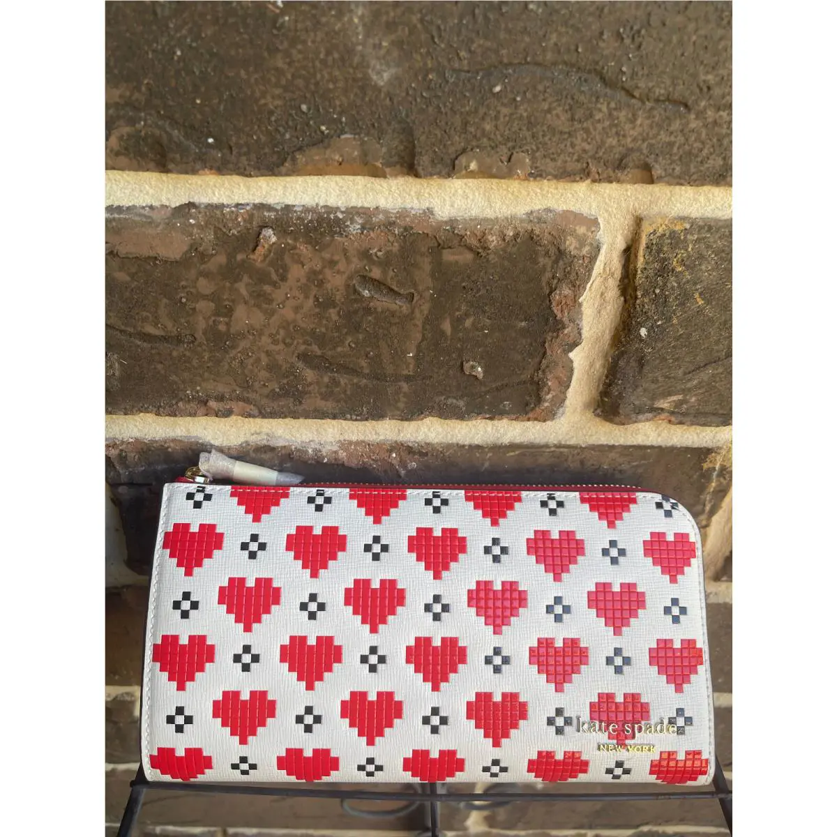 NWT$210 Kate Spade NY Devin Pixel Hearts Zip Around Continental Wallet Red Multi