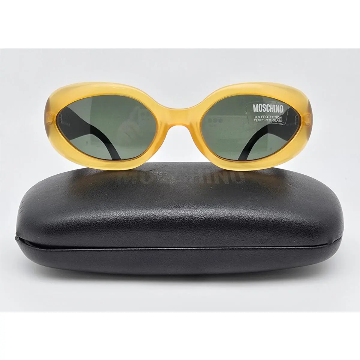 Moschino M3526-S 200/31 Yellow Hearts Frame G-15 Green Lens Sunglasses w/ Case